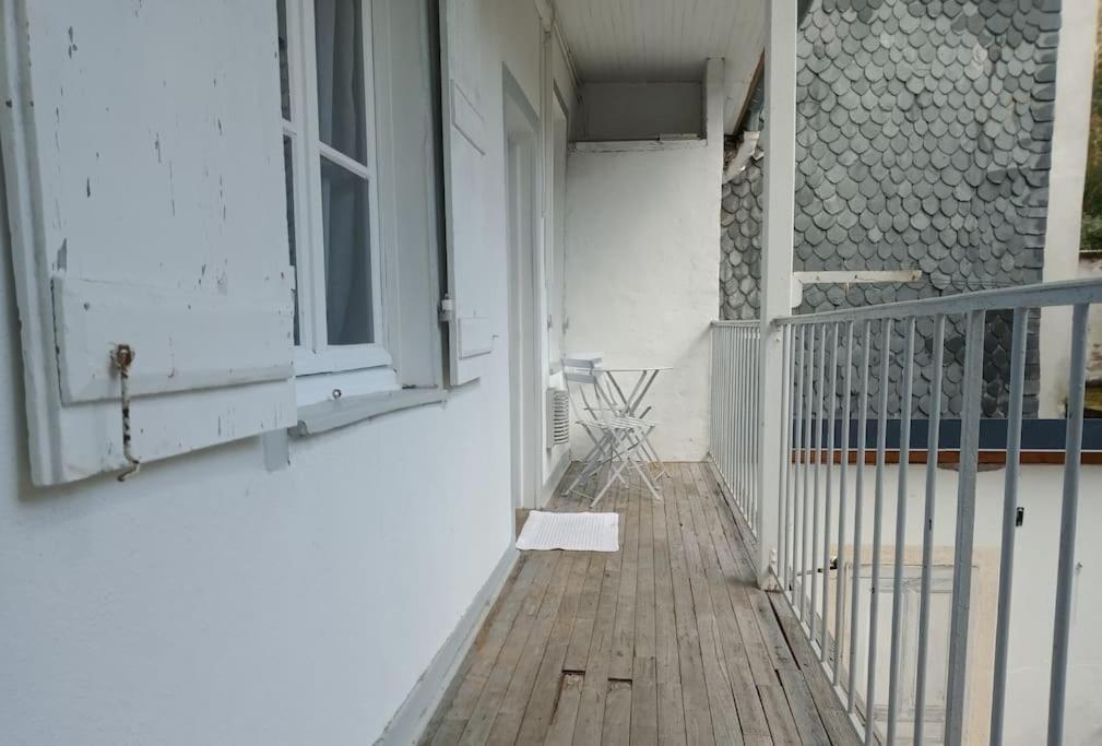 Appartement Centre Ville Avec Balcon -Terrasse Prive Тюль Екстер'єр фото